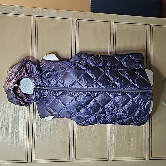Gerry Reversible Puffer Vest - Picture 3 of 14